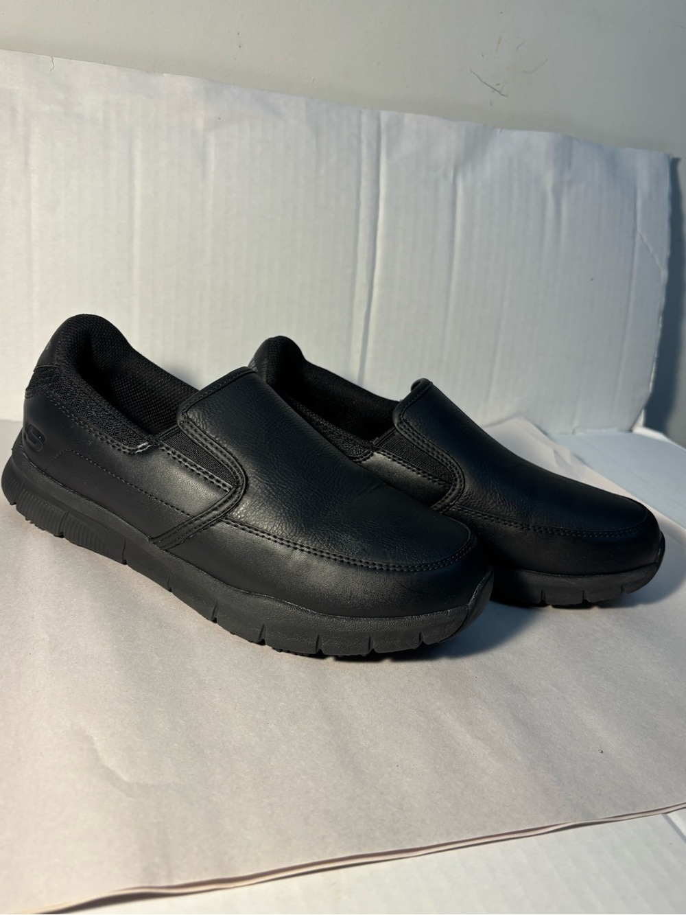 Skechers Work Black Slip Resistant Memory Foam Shoes Men’s Size 9